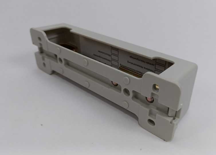 Obo Bettermann 5015073 Equipotential Bonding Rail with Plastic Base Plate