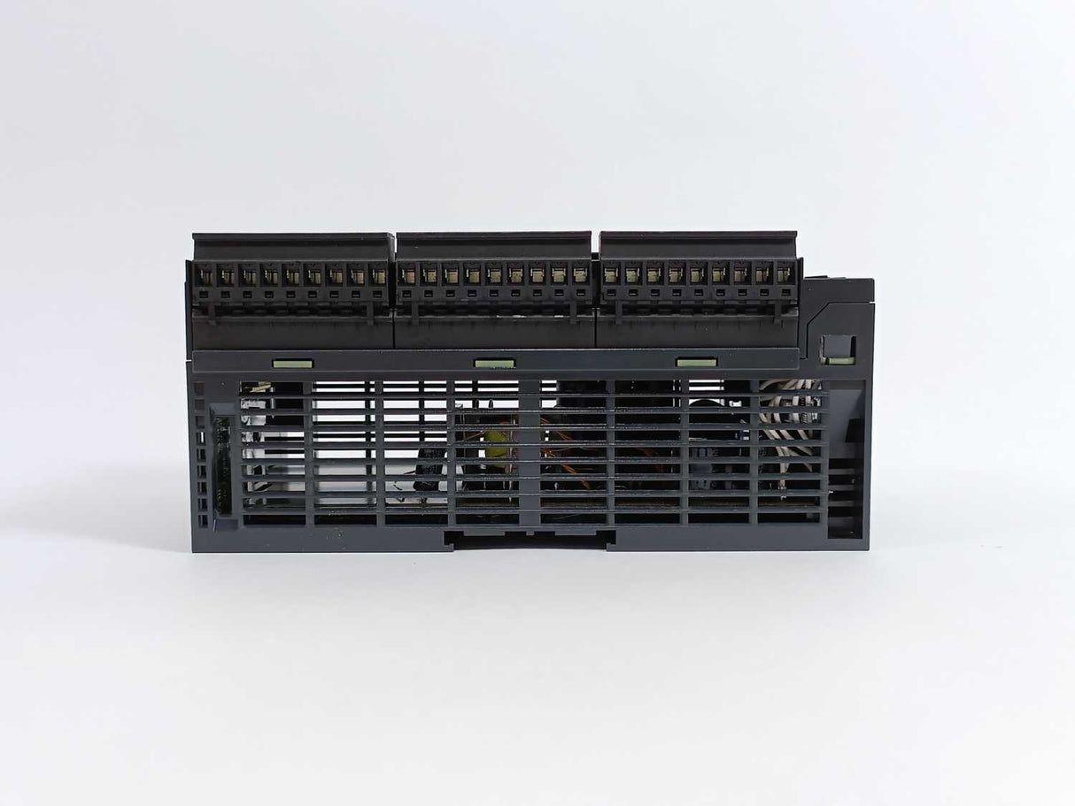 Schneider Electric TM221C40T Modicon M221 Logic Controller M221-40IO