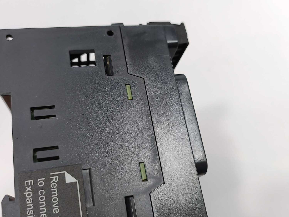 Schneider Electric TM221C40T Modicon M221 Logic Controller M221-40IO