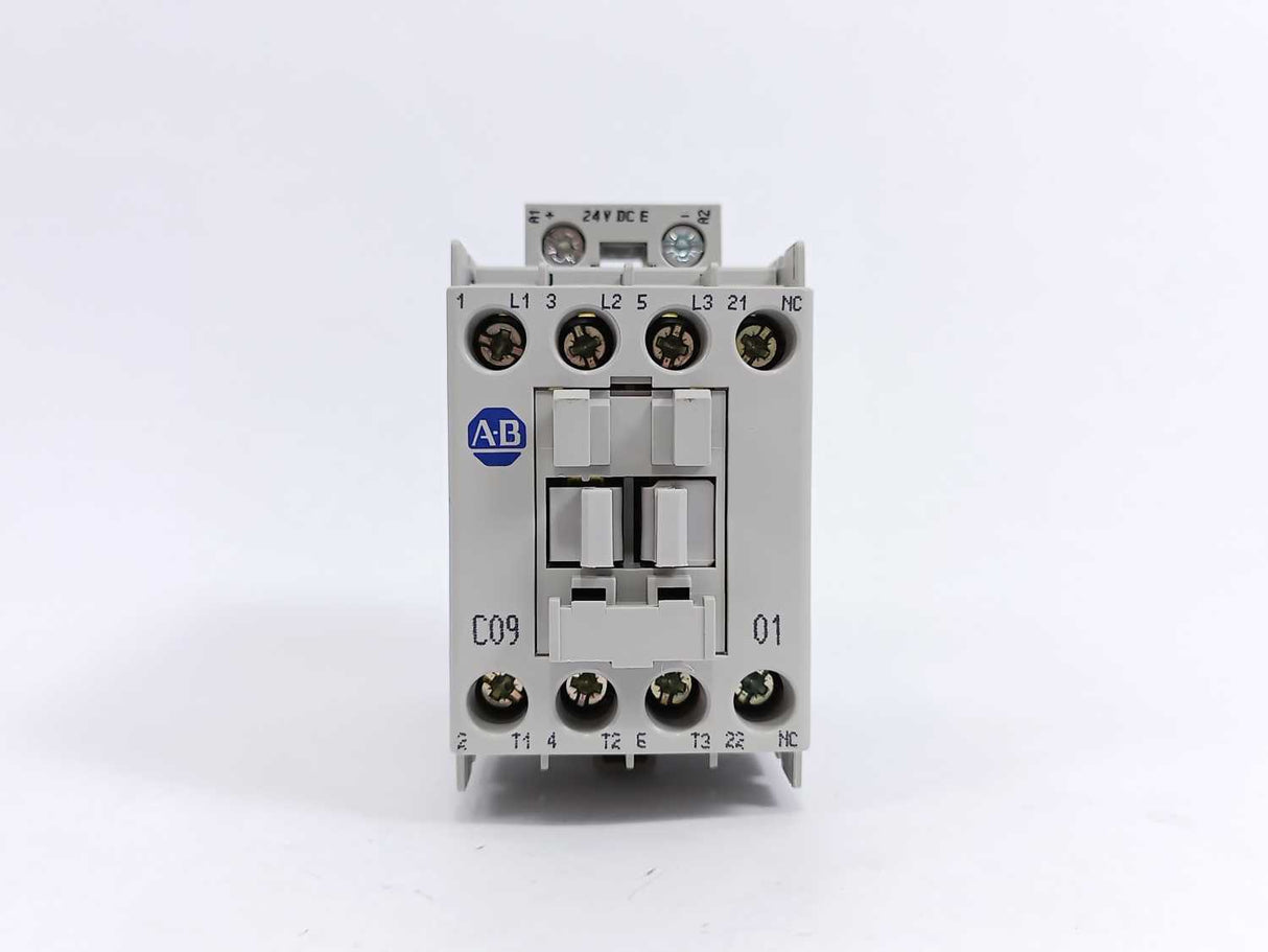 AB 100-C09E*01 Ser. A 3-Phase IEC Rated Contactor