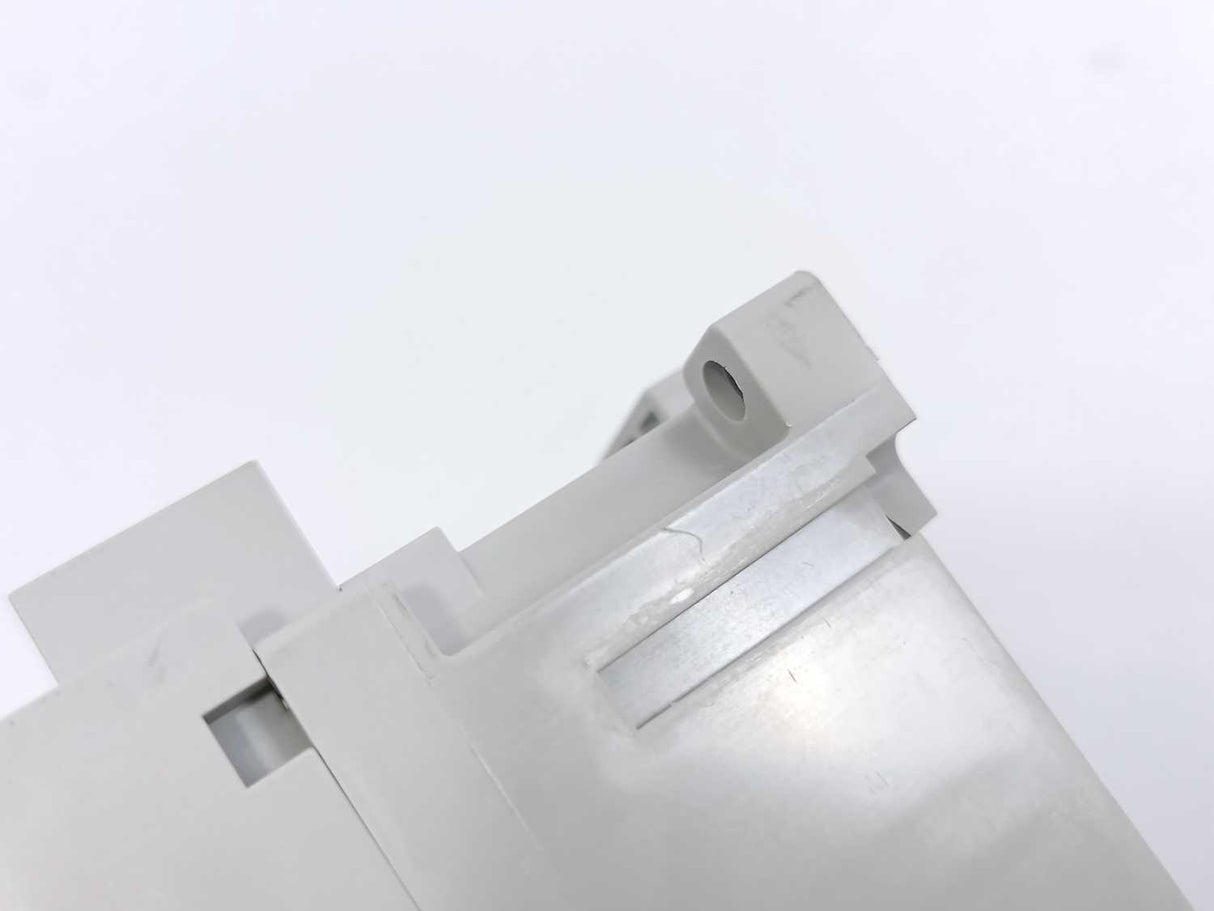 AB 100-C09E*01 Ser. A 3-Phase IEC Rated Contactor
