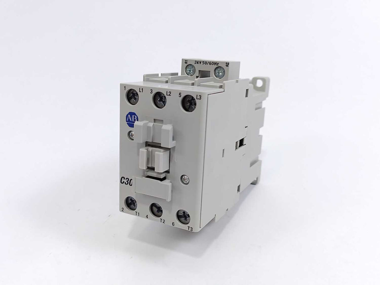 AB 100-C30KJ00 Ser. C Contactor 3NO 30A 15kW 24V