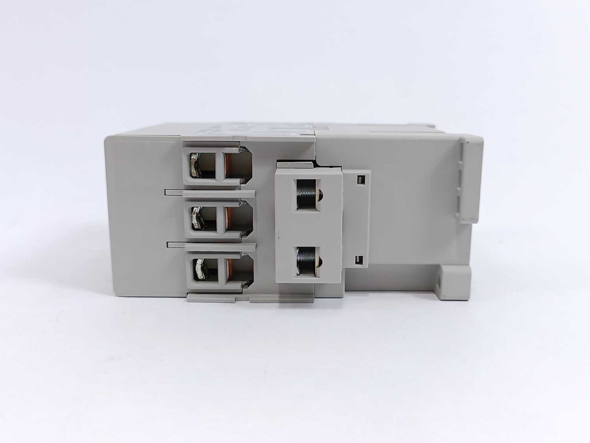 AB 100-C30KJ00 Ser. C Contactor 3NO 30A 15kW 24V