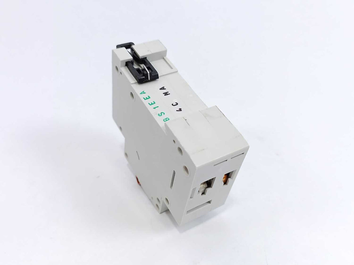 Eaton 242264 PLSM-C4/1N-MW Miniature Circuit Breaker Batch 8pcs.