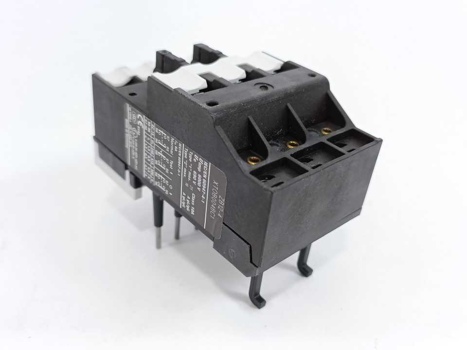 Eaton XTOB004BC1 ZB12-4 Overload Relay 2.4-4A