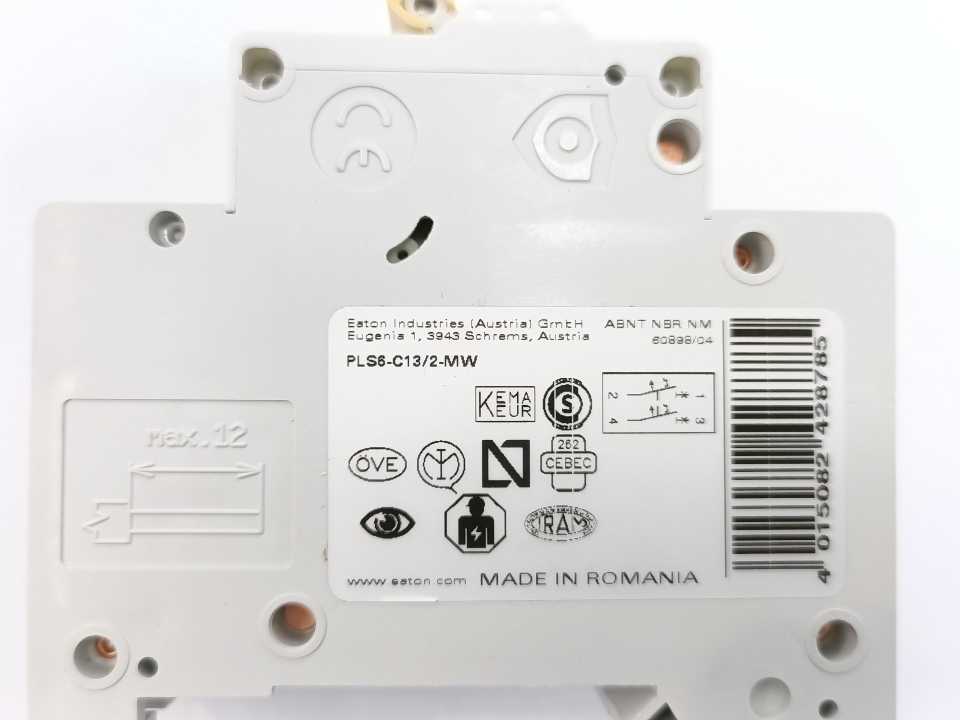 Eaton PLS6-C13/2 xPole Miniature Circuit Breaker PLS6-C13/2 2-Pole 13A