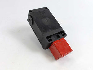 Pizzato FS 3096E024-M2 Safety Switch With Seperate Actuator With Lock