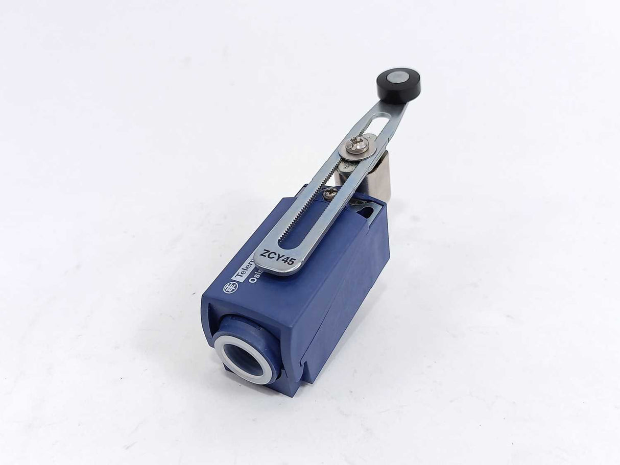 TELEMECANIQUE XCKP2145P16 Osiswitch Limit Switch Roller Lever Push-Button