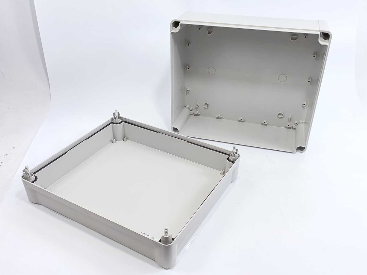Schneider Electric NSYTBS342916H 341x291x168 Industrial Box High Cover Enclosure