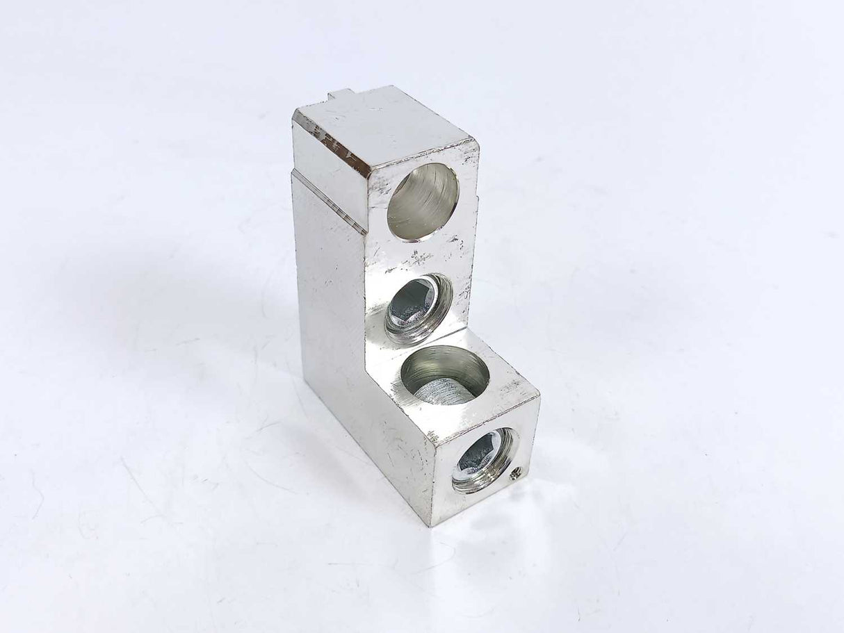 CV010290 2x120 2x240 AL/CU 35N.m Clamps 240mm 630A Batch 2pcs.