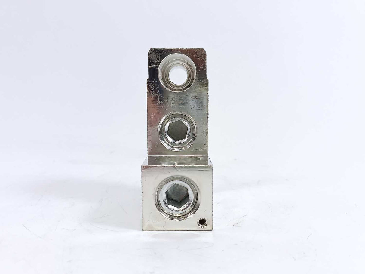 CV010290 2x120 2x240 AL/CU 35N.m Clamps 240mm 630A Batch 2pcs.