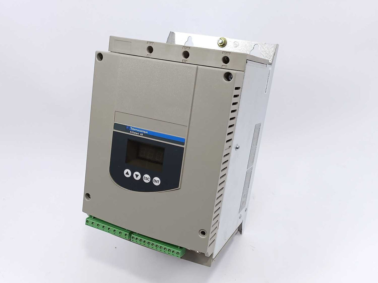 TELEMECANIQUE ATS48D47Q Altistart 48 Softstarter 47A 3x230-415V