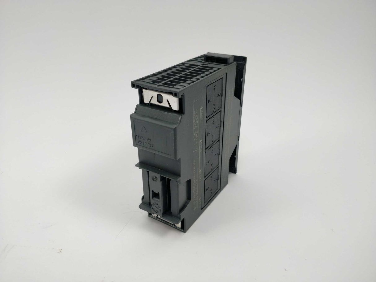 Siemens 6ES7331-7KF02-0AB0 SIMATIC S7-300, Analog input SM 331, isolated