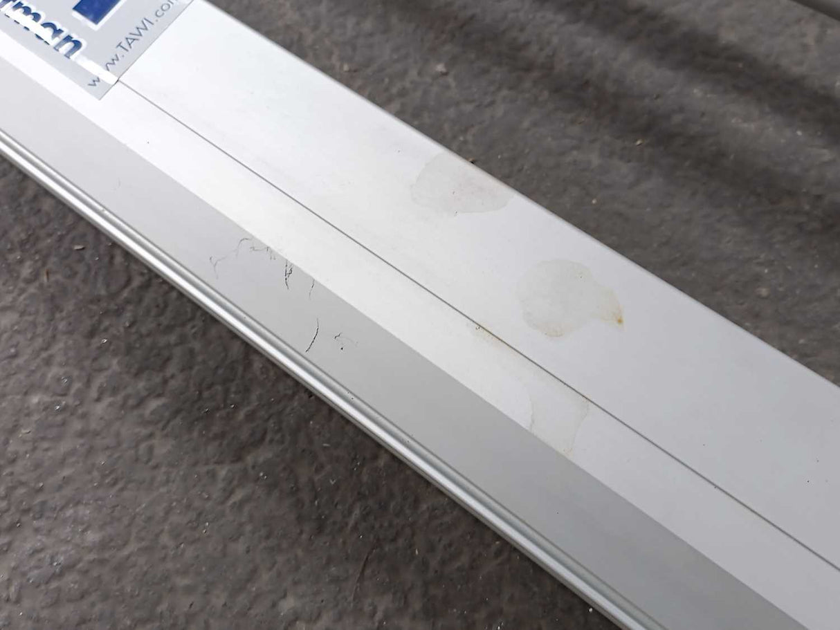 TAWI VM40 VacuEasyLift Vacuum Lift System 3 Swing Arms 3M