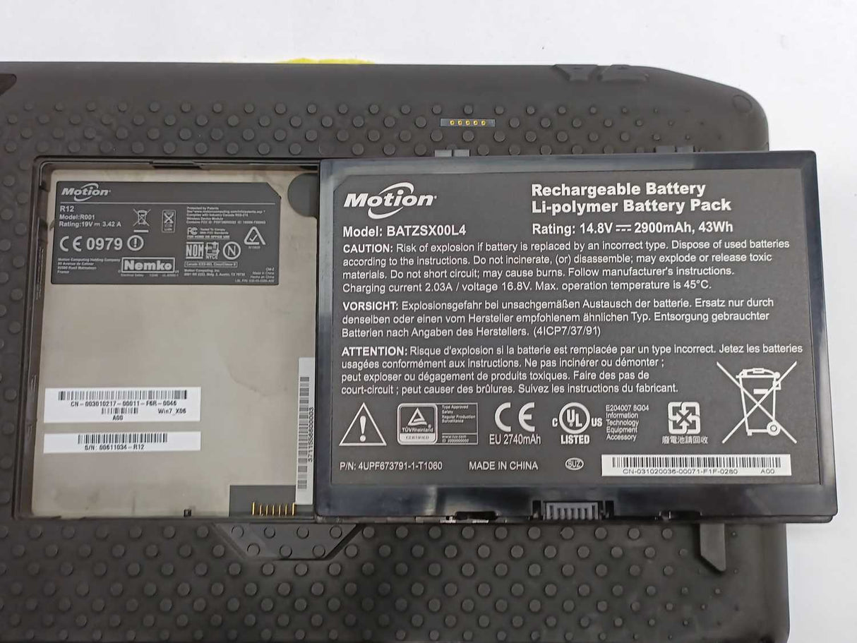 Motion Computing R001 R12 12.5-inch Tablet PC, power up