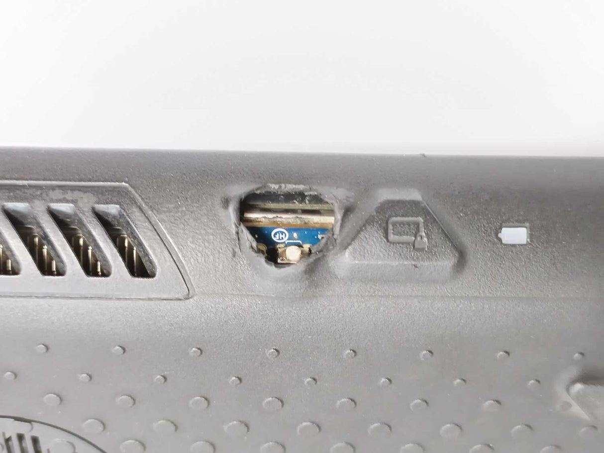 Motion Computing R001 R12 12.5-inch Tablet PC, power up