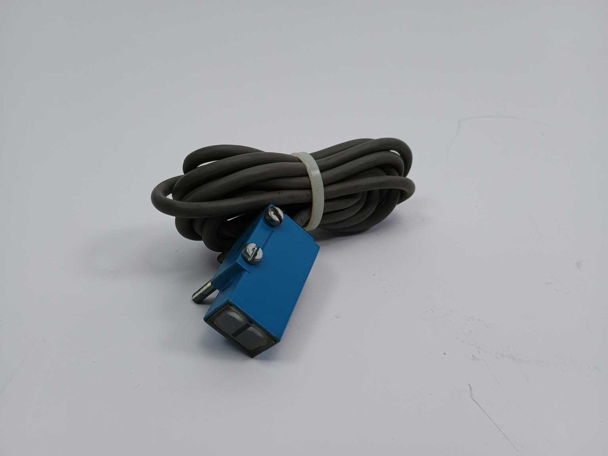 Honeywell FE8B-RPF6-HE Photoelectric Sensor