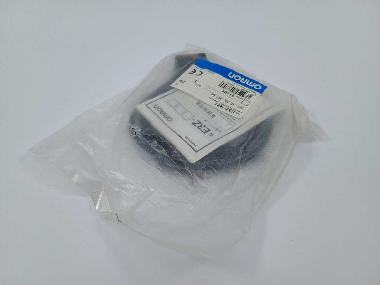 OMRON E3Z-R81 PHOTOELECTRIC SWITCH 2m 12-24 V DC
