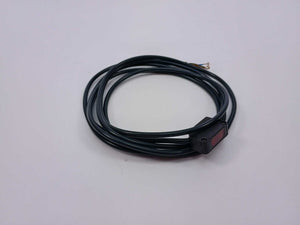 OMRON E3Z-D81 PHOTOELECTRIC SWITCH 1,4m 12-24V DC