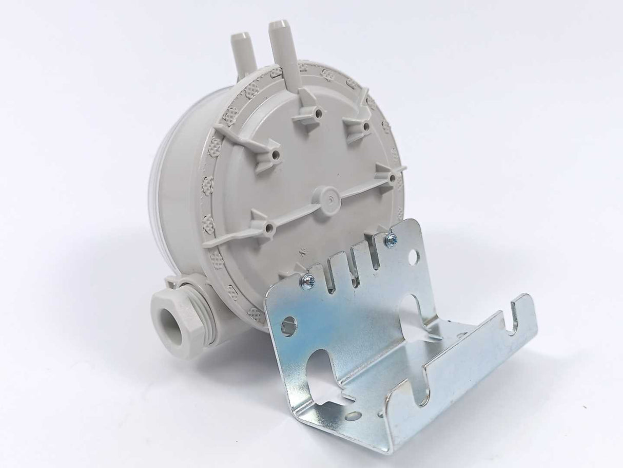 Siemens QBM81-5 Differential Pressure Monitor
