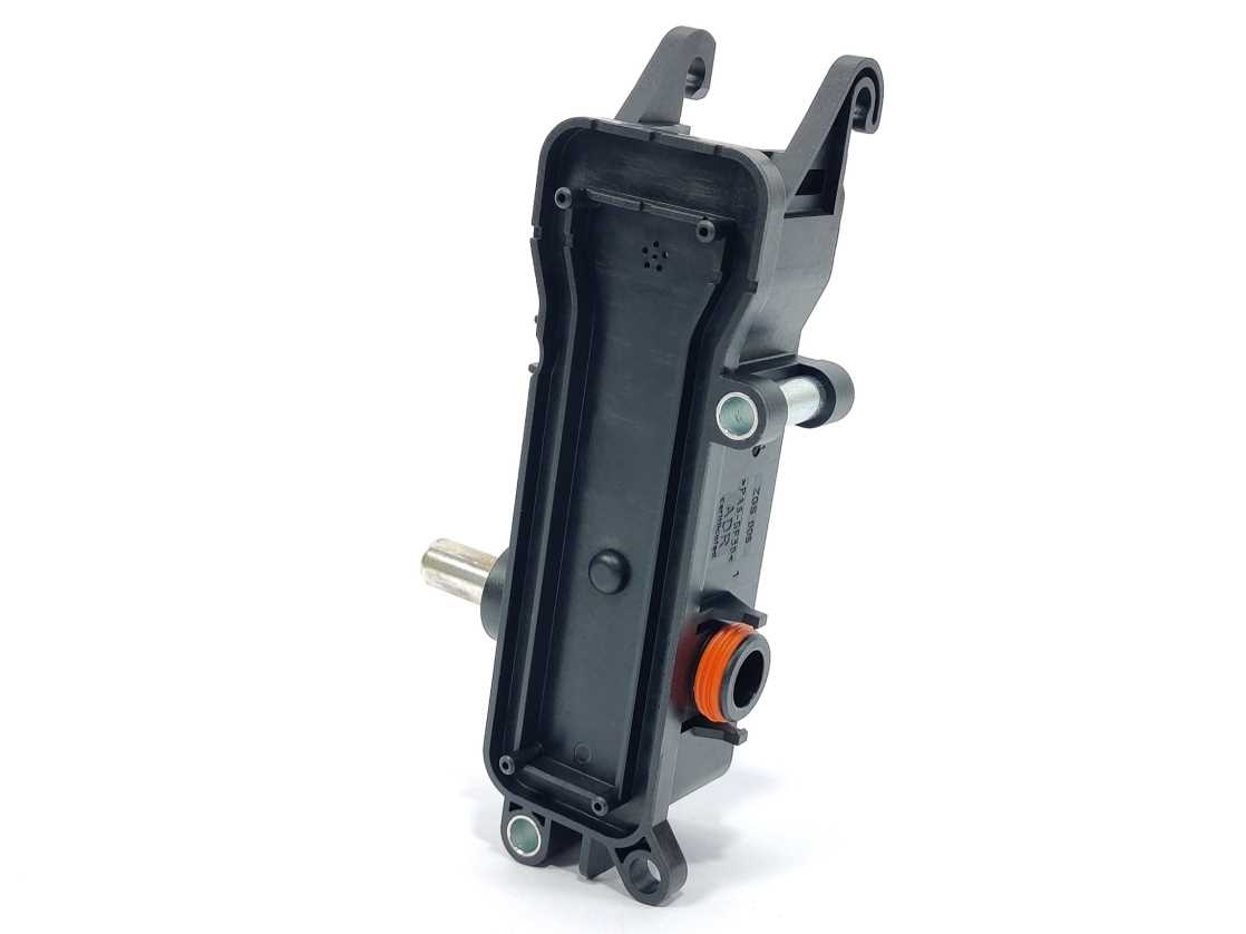 Mercedes-Benz A9305461440 Adapter