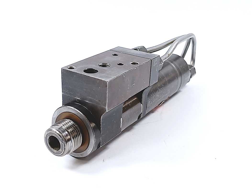 Danfoss 151G2002 OML 12.5 Hydraulic Motor w/ mounting