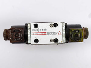 Atos DHU-0713 /13-90 Solenoid Directional Valve w/ HR-012 /34