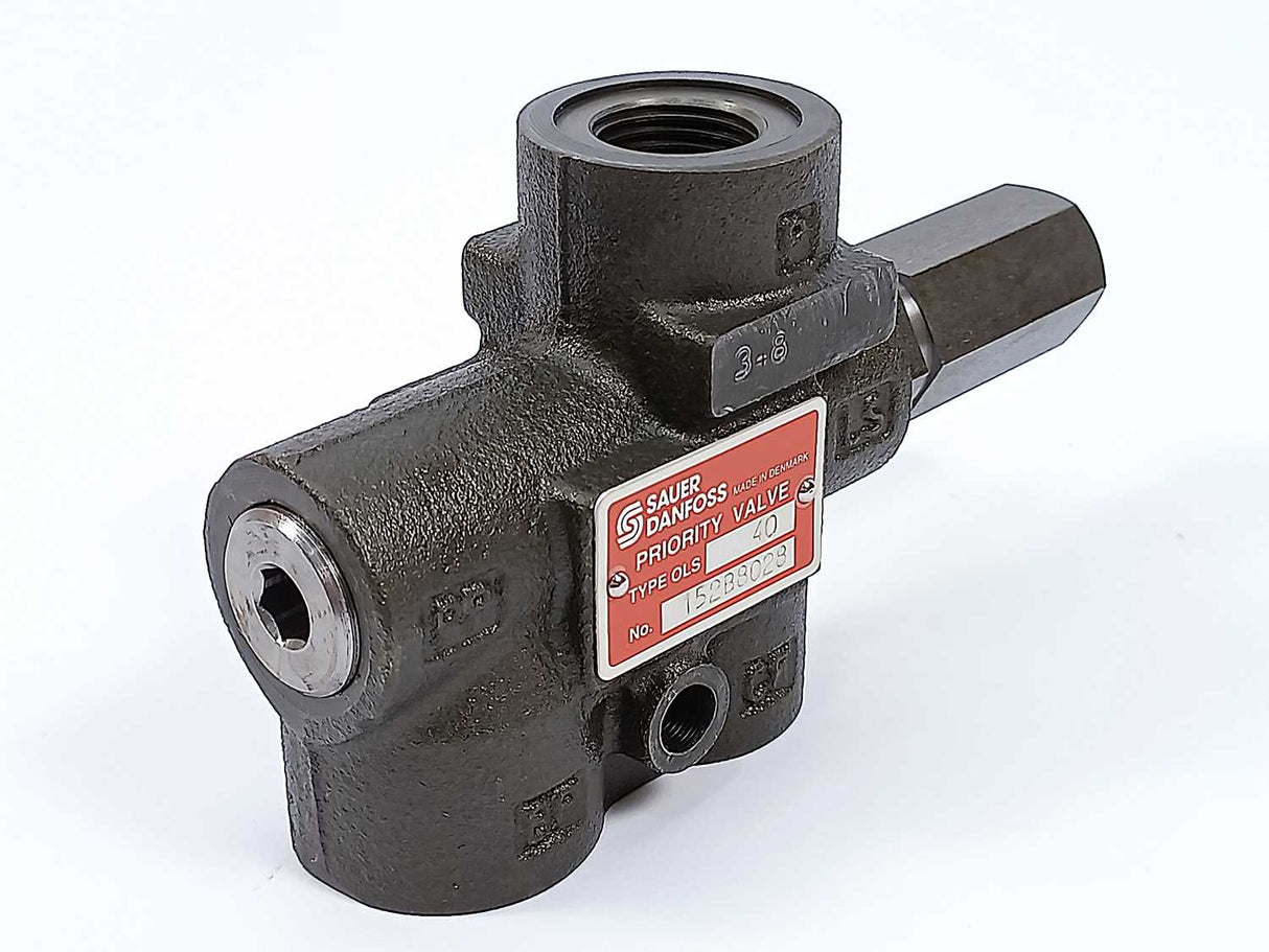 Sauer Danfoss 152B8028 OLS 40 Priority Flow Control Valve