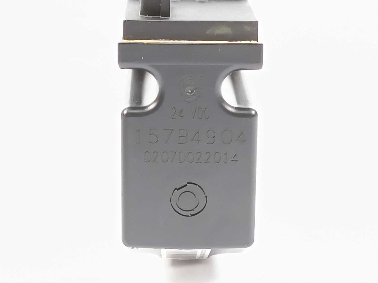 Danfoss 157B4904 PVEO 24 VDC Electrohydraulic Actuator w/ 157B6203 PVB Valve
