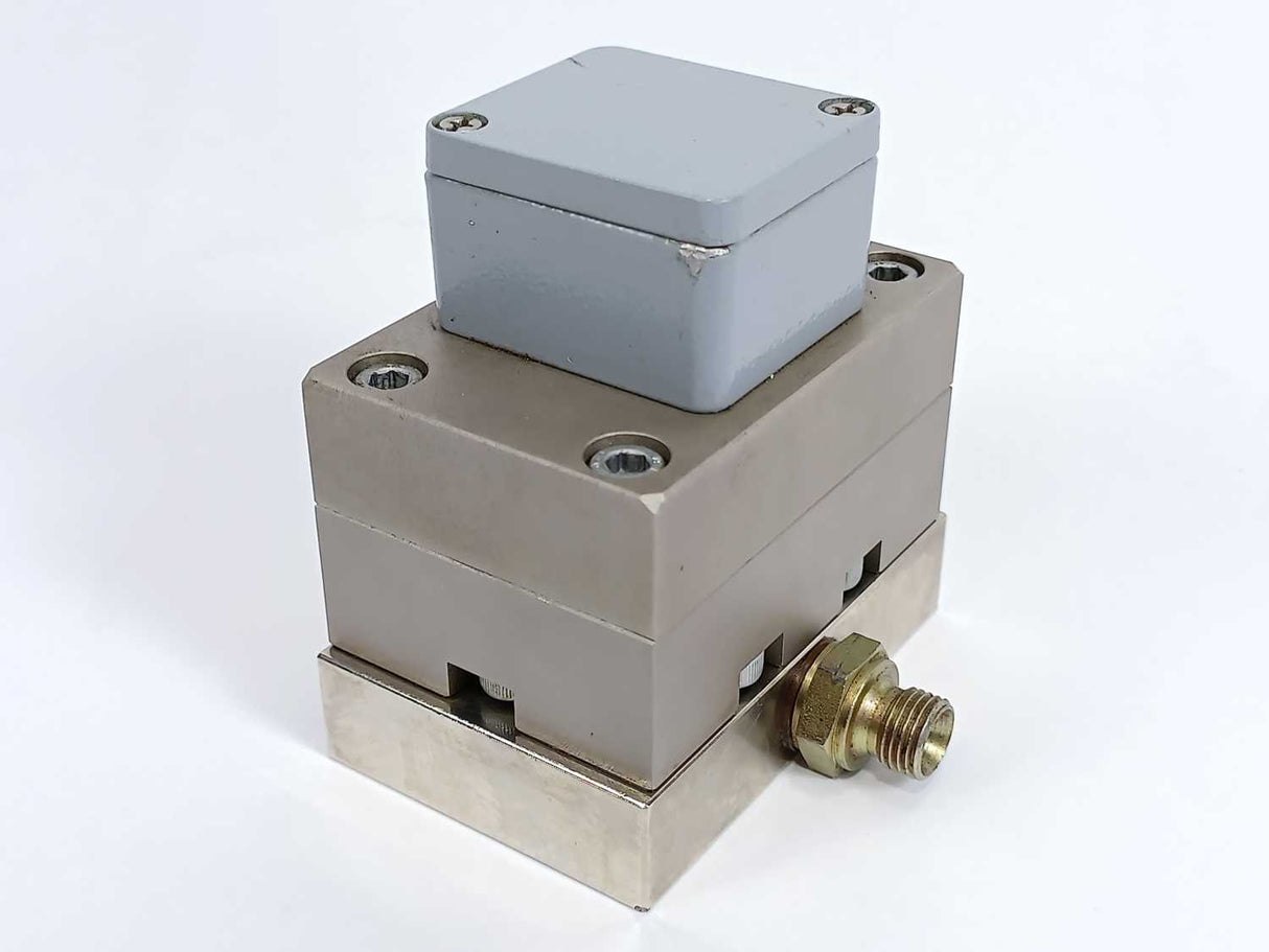 Dopag 480.01.03 Dispensing Valve 400bar 24V DC A 5079