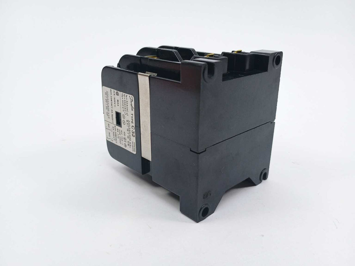 Danfoss 037L0050-29 Contactor C32 183V/50Hz-220V/60Hz