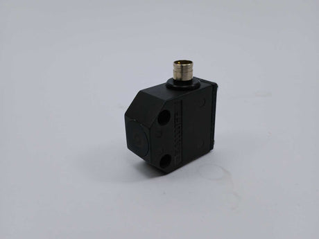 BALLUFF BES516-346-S9C-PNP-NO Inductive Proximity Sensor w/ Mounting screws