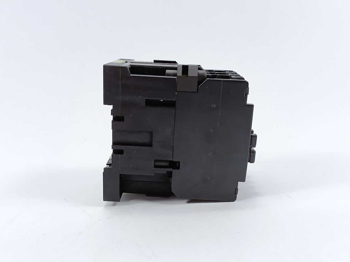 BCC B25-30-10 Contactor