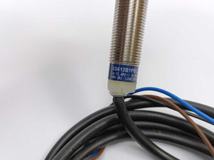 TELEMECANIQUE XS612B1PBL2 014627 Inductive proximity sensor