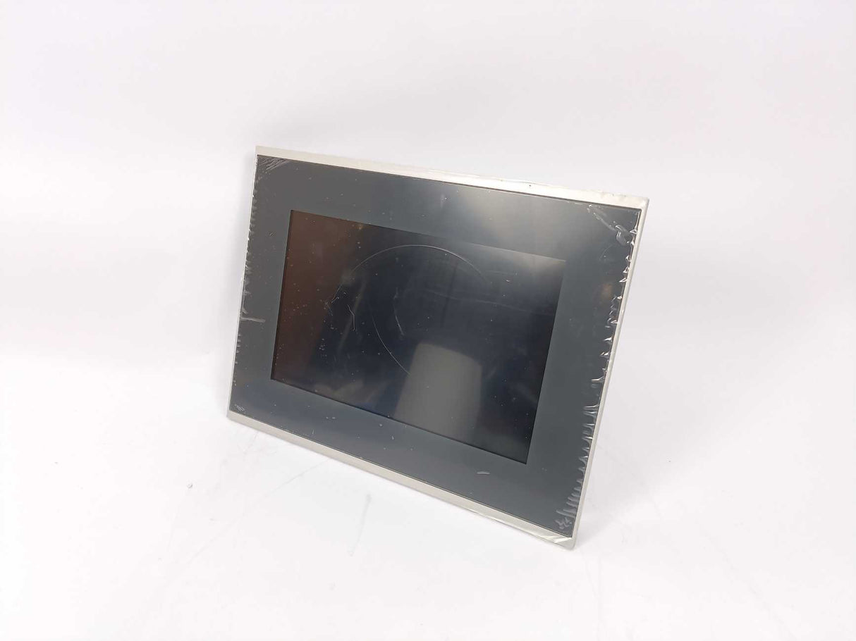 Bachmann electronic GmbH OT1210WM/BE1/MX6+/2G/EMC04 Web Terminal