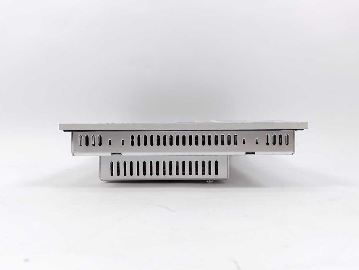 Bachmann electronic GmbH OT1210WM/BE1/MX6+/2G/EMC04 Web Terminal