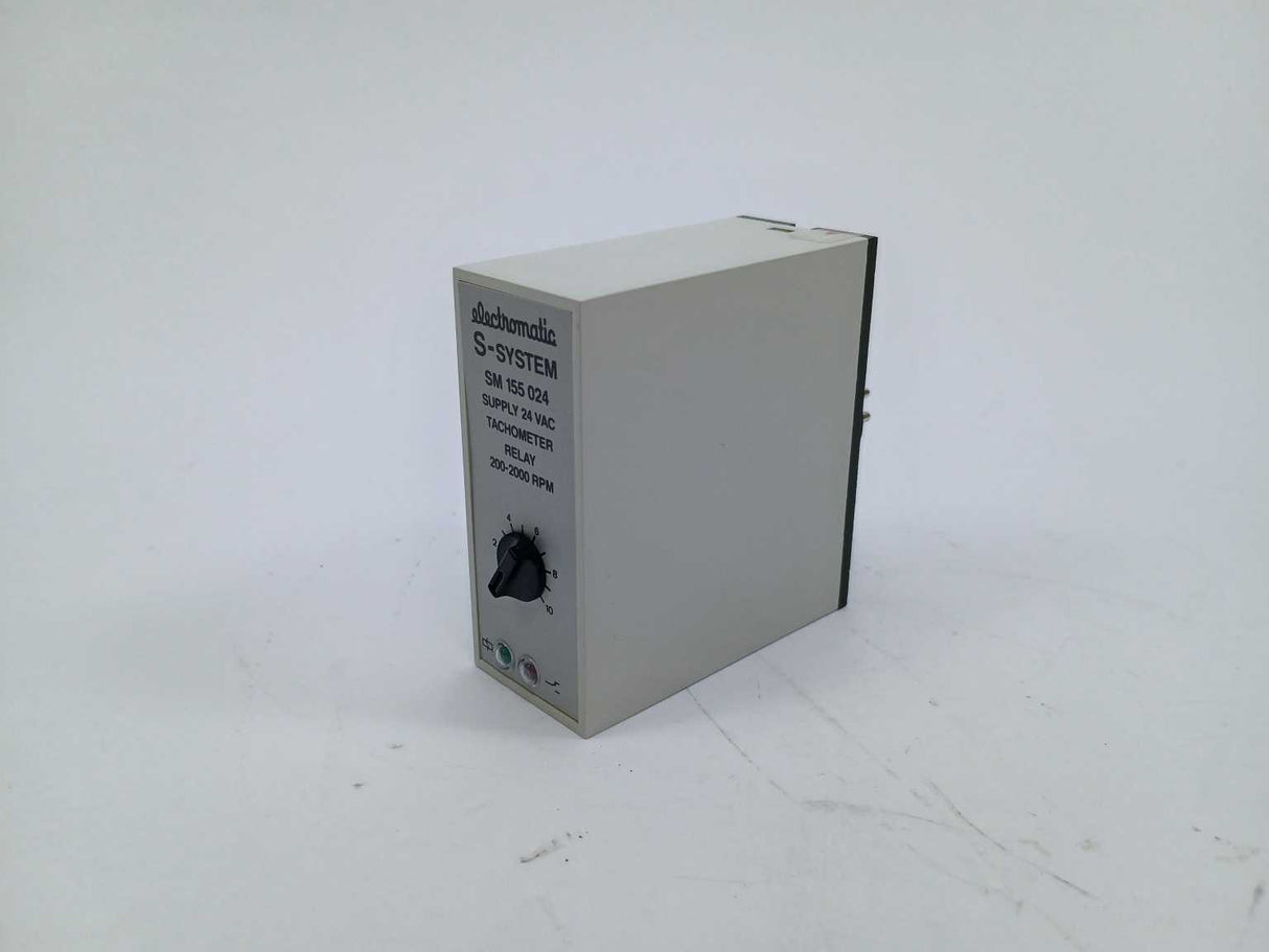 Carlo Gavazzi SM155024 / SM 155 024 TACHOMETER RELAY 200 - 2000 RPM