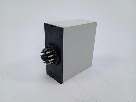 Carlo Gavazzi SM125230 / SM 125 230 VOLTAGE LEVEL RELAY 50-500 V