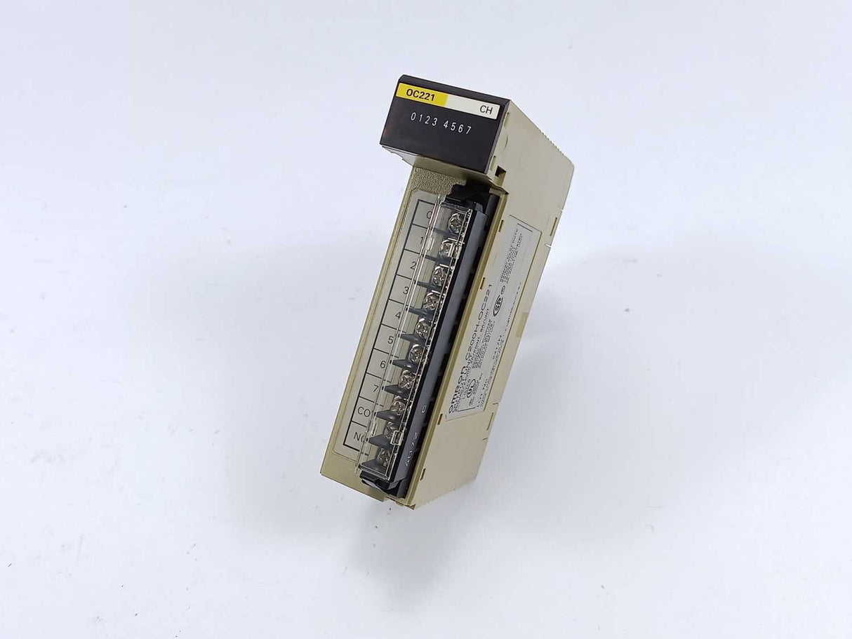OMRON C200H-OC221 Output Unit w/ Terminal Block
