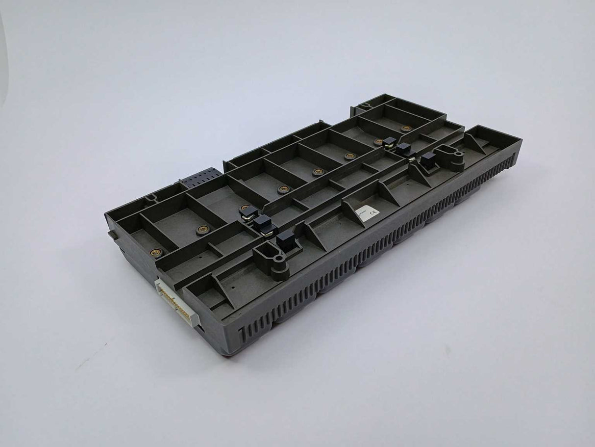 Fisher-Rosemount Systems 12P0619X012 KJ4001X1-BB1 8-Wide I/O carrier