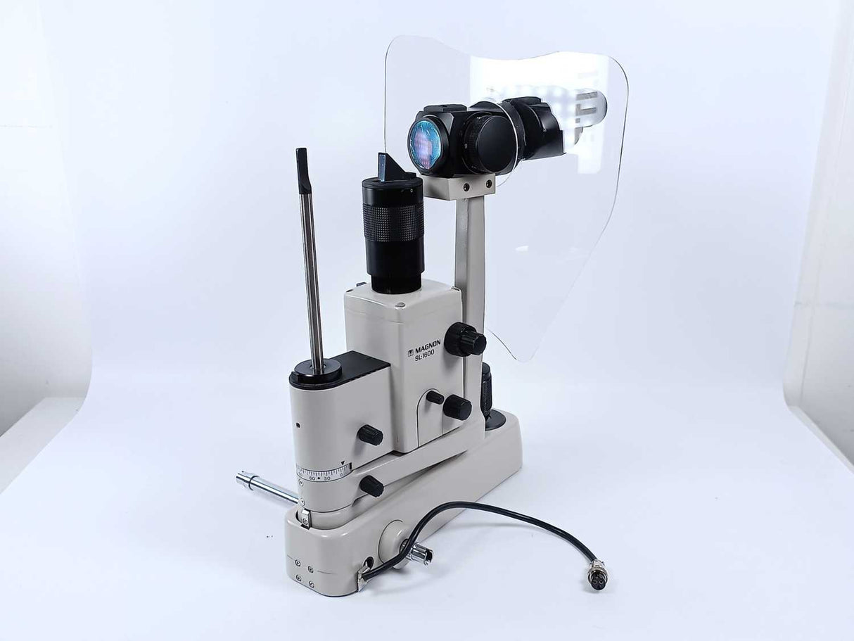 Magnon SL-1600 Slit Lamp