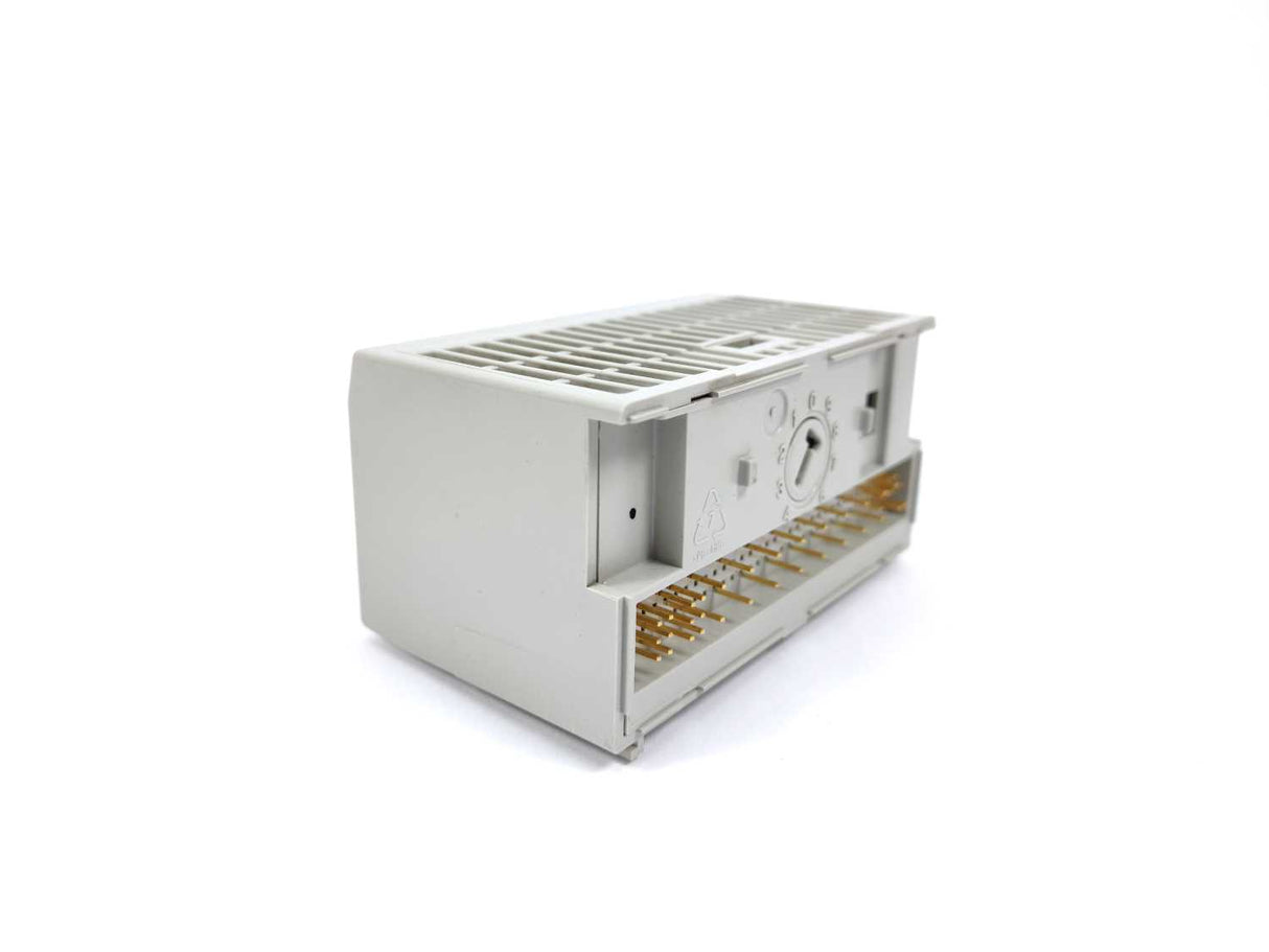 ABB 490176098 S200-0E4 Analog Output 4 Channel