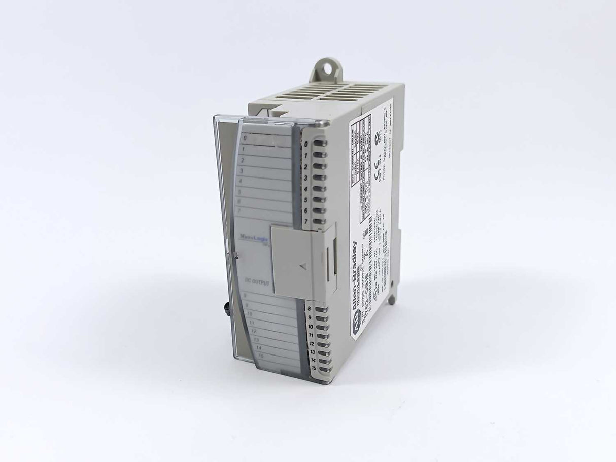 AB 1762-OB16 Ser. A Rev. B MicroLogix 24VDC Output