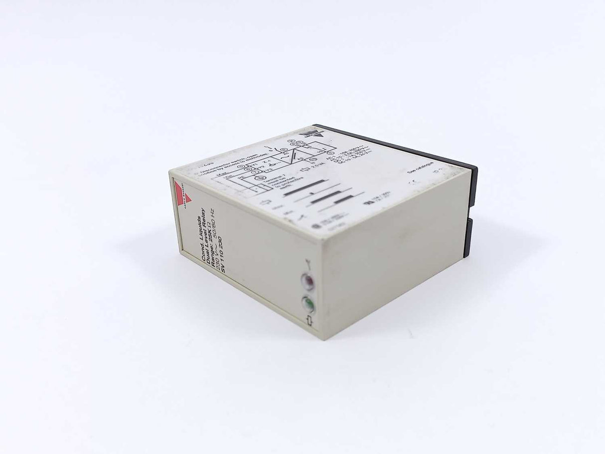 Carlo Gavazzi SV 110 230 Cond. liquids dual-level relay