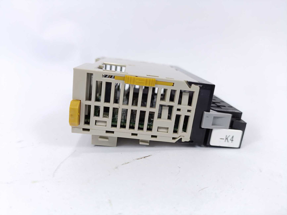 OMRON CJ1W-ID211 Input Unit, 24V DC 7mA Class 2 only