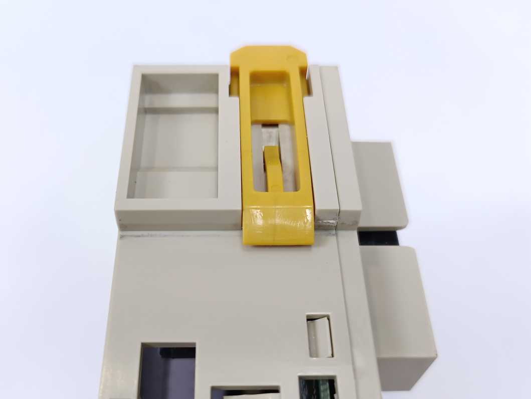 OMRON CJ1W-ID211 Input Unit, 24V DC 7mA Class 2 only