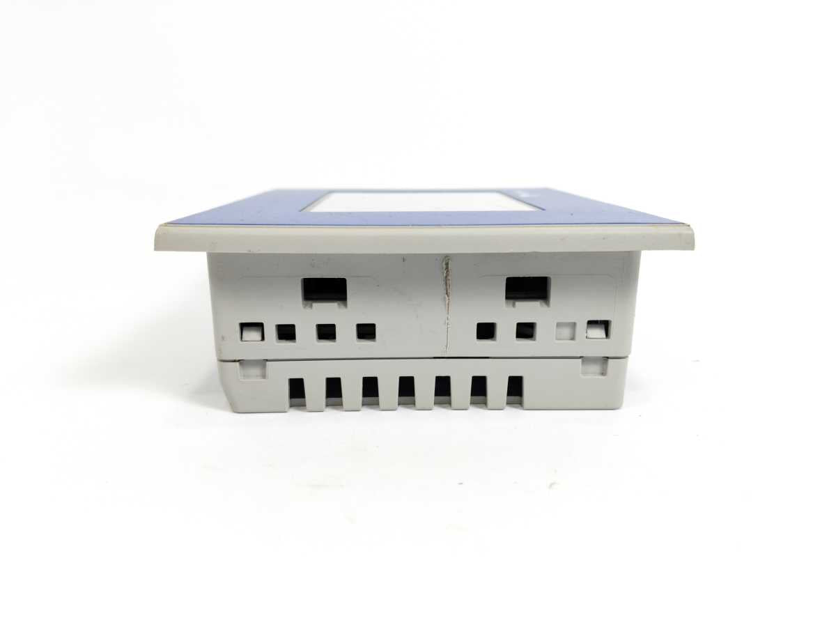 Pro-Face PFXGP4201TAD GP-4201T 3" DC Analog TFT Color LCD