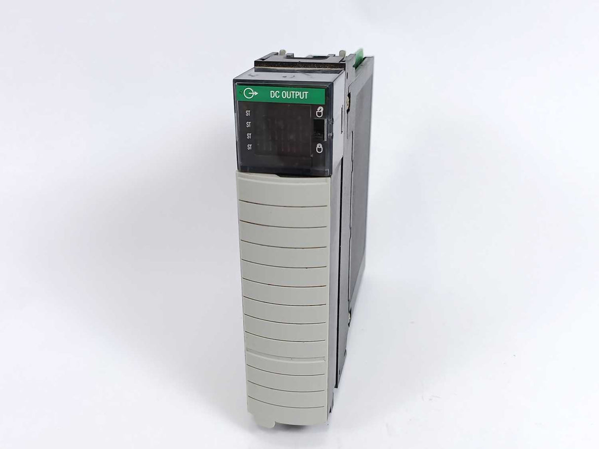 AB 1756-OB32 Ser. A ControlLogix 32Pt 24VDC D/O Module