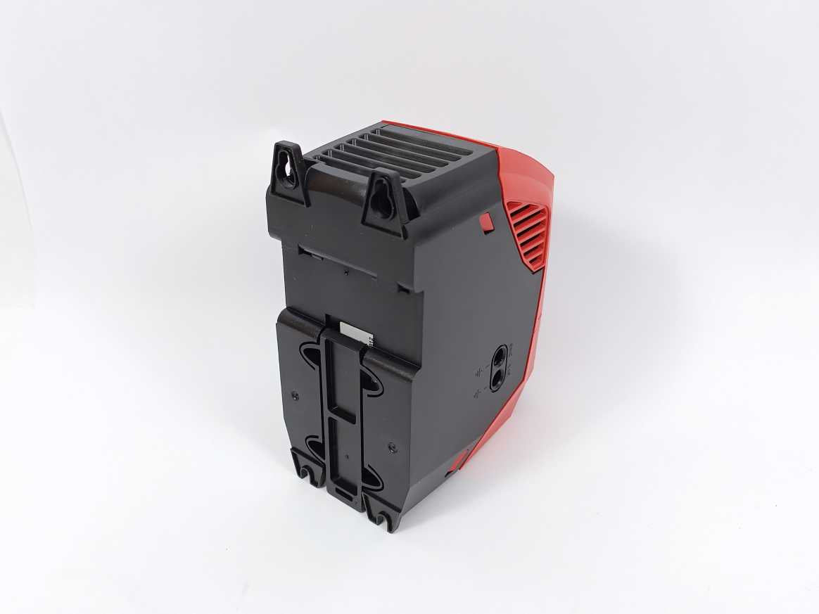 SEW-EURODRIVE  MCLTEB00042B1100 0.37kW 0.5HP Movitrac LTE