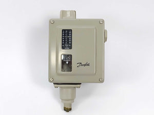 Danfoss 017-5237 RT200 Pressure Control, broken plastik on top